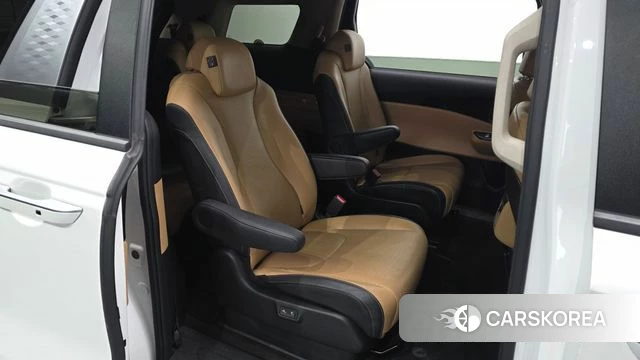 Kia Carnival 4th generation 2021 Белый из Кореи, фото 2