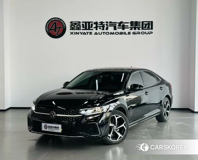 Volkswagen Passat 2024 Черный из Китая, фото 2