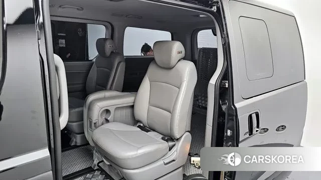 Hyundai The New Grand Starex 2019 Черный из Кореи, фото 2