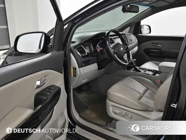 Kia The New Carnival 2018 Черный из Кореи, фото 2