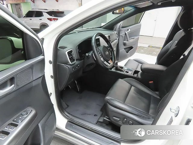 Kia Sportage The Bold 2021 Белый из Кореи, фото 2