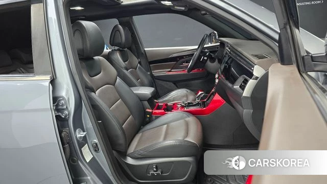 Ssangyong Beautiful Korando 2019 Серый из Кореи, фото 2
