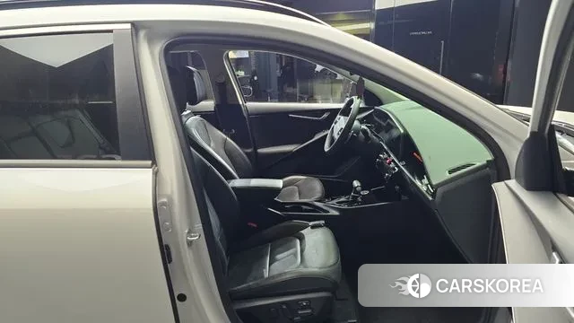 Kia Di Ol Nu Niro 2022 Белый из Кореи, фото 2