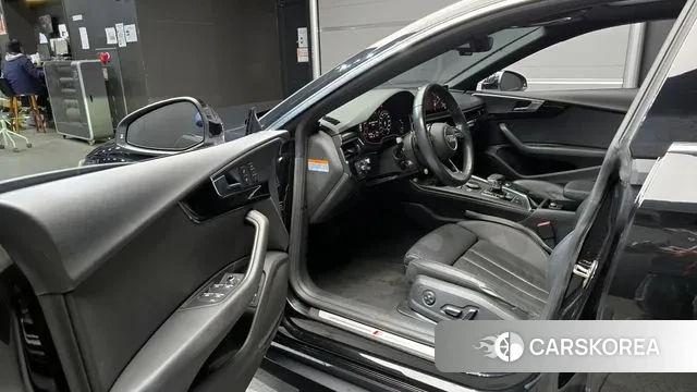 Audi A5 (F5) 2019 Черный из Кореи, фото 2