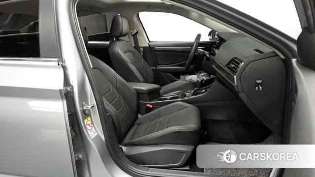 Volkswagen 7th Generation of Jetta 2021 Серый из Кореи, фото 2