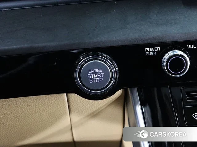 Kia Carnival 4th generation 2021 Белый из Кореи, фото 2