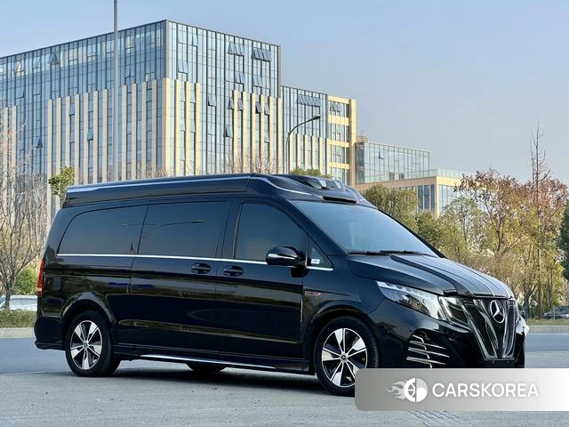Mercedes-Benz V-class 2025 Черный из Китая, фото 2