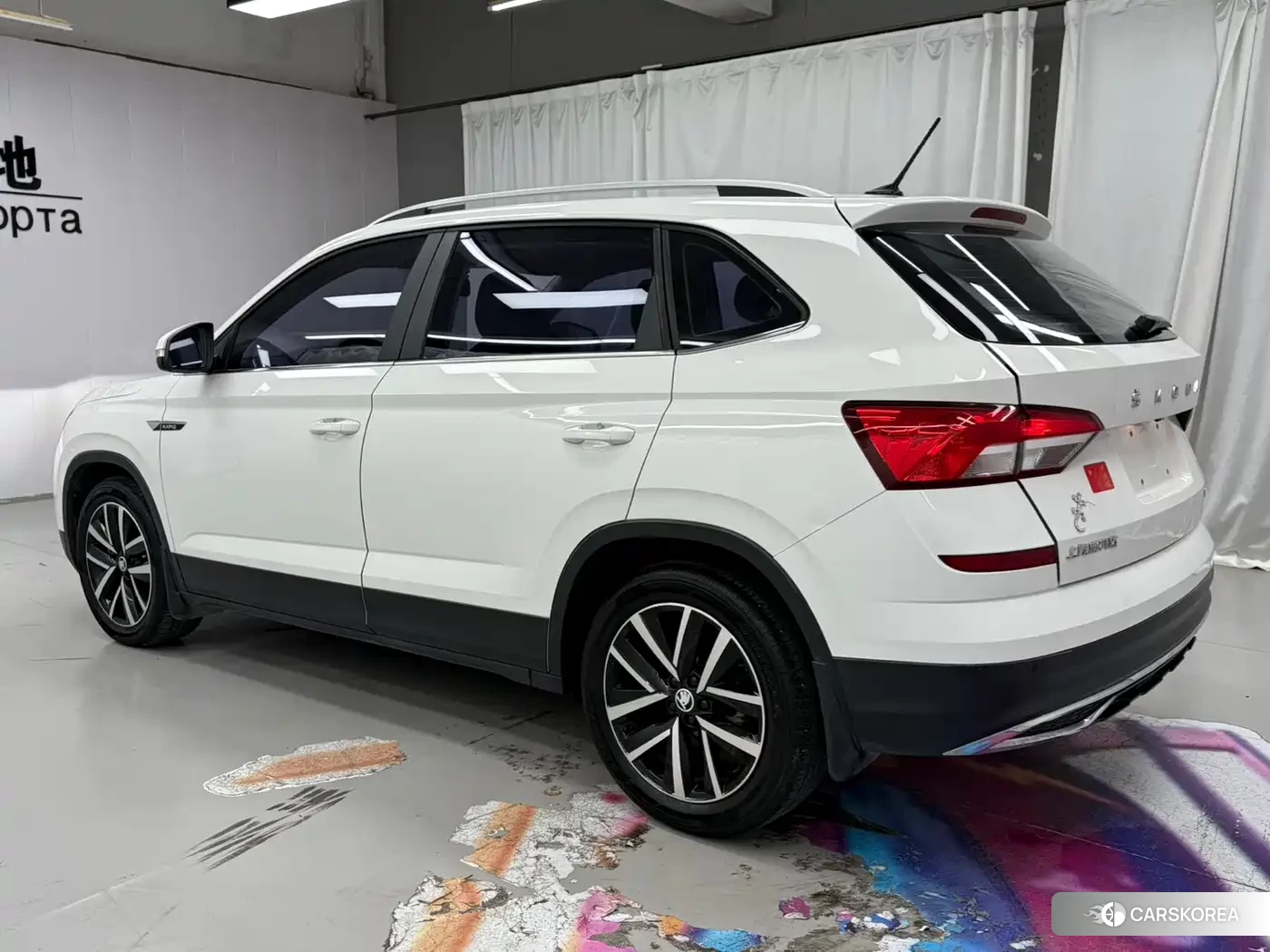 Skoda Komick 2022 Белый из Китая, фото 2