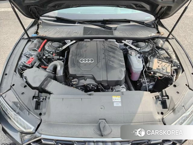 Audi A7 2025 Темно-серый из Китая, фото 2