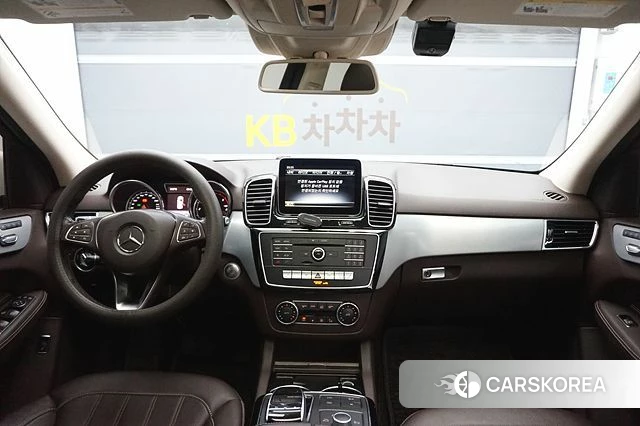 Mercedes-Benz GLE - Class W166 2018 Белый из Кореи, фото 2
