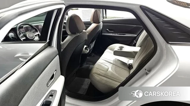 Hyundai Avante (CN7) 2021 Белый из Кореи, фото 2