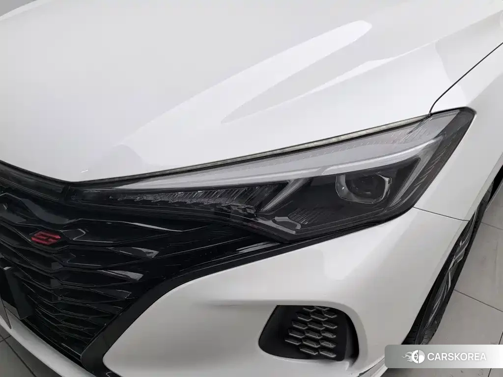Chang'an Yidong 2023 Белый из Китая, фото 2
