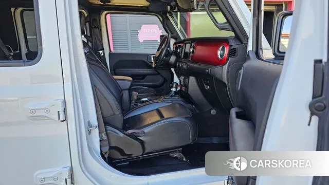 Jeep Gladiator (JT) 2021 Белый из Кореи, фото 2