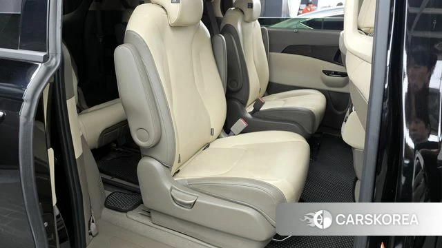 Kia Carnival 4th generation 2022 Черный из Кореи, фото 2