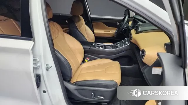 Hyundai The New Santa Fe 2023 Белый из Кореи, фото 2