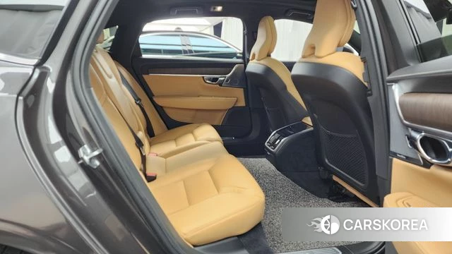 Volvo S90 2021 Песочный из Кореи, фото 2