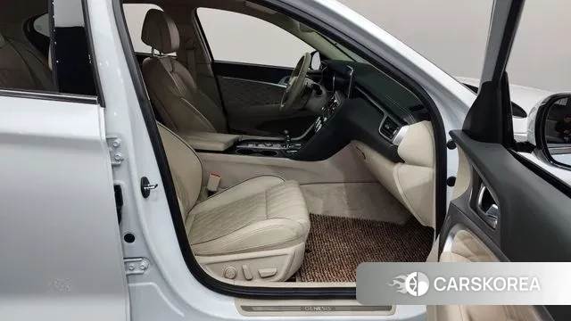 Genesis G70 2020 Белый из Кореи, фото 2