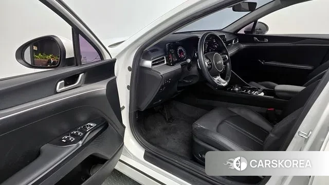 Kia K5 3rd generation 2022 Белый из Кореи, фото 2