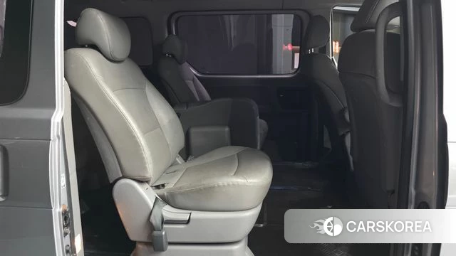 Hyundai The New Grand Starex 2019 Серебряный из Кореи, фото 2