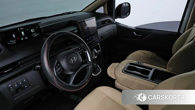 Hyundai Staria 2025 Белый из Кореи, фото 2