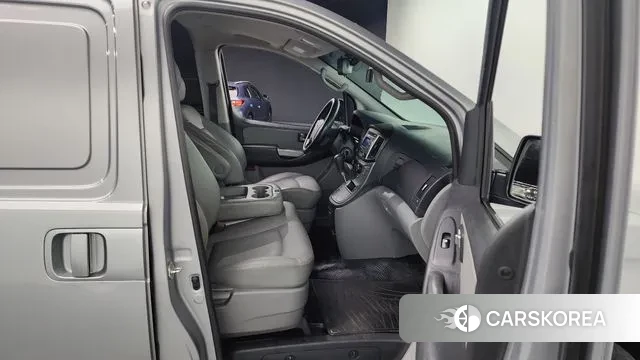 Hyundai The New Grand Starex id 3215393 из Кореи 2