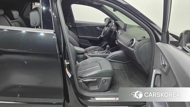 Audi Q2 2023 Черный из Кореи, фото 2