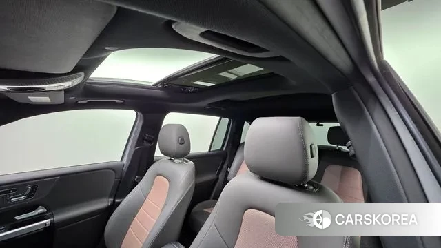 Mercedes-Benz EQB X243 2023 Серебряный из Кореи, фото 2