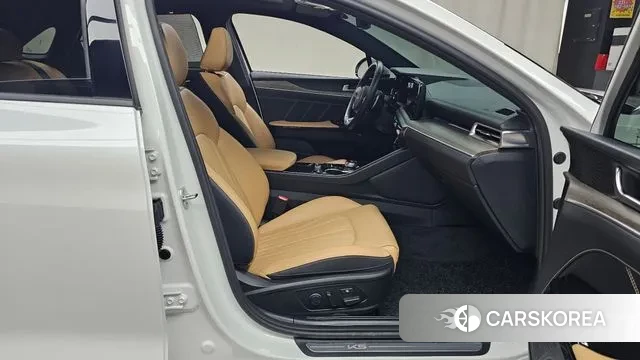 Kia K5 3rd generation 2023 Белый из Кореи, фото 2