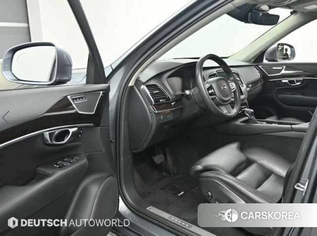 Volvo XC90 second Generation 2018 Небесно-голубой из Кореи, фото 2