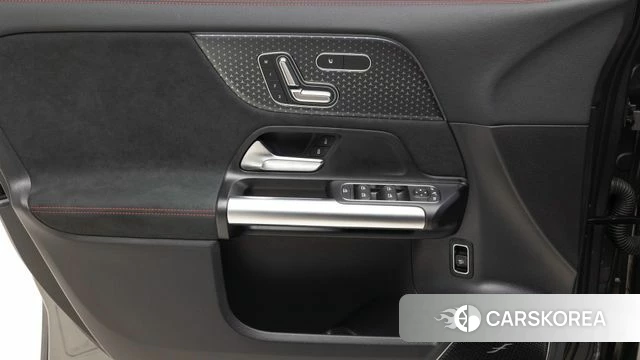 Mercedes-Benz EQA H243 2025 Серый из Кореи, фото 2
