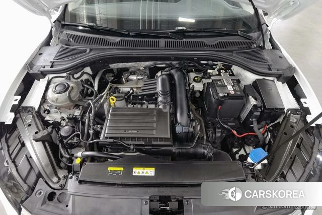 Volkswagen Sagitar 2022 Белый из Китая, фото 2