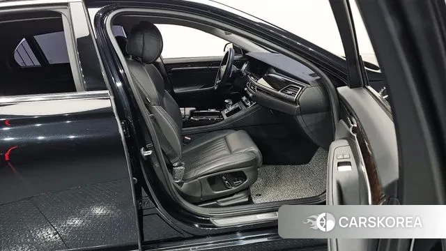 Genesis G90 2019 Черный из Кореи, фото 2