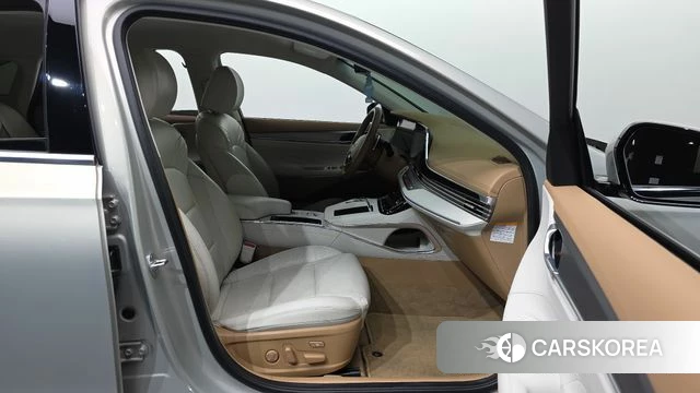 Hyundai The New Grandeur IG Hybrid 2019 Песочный из Кореи, фото 2