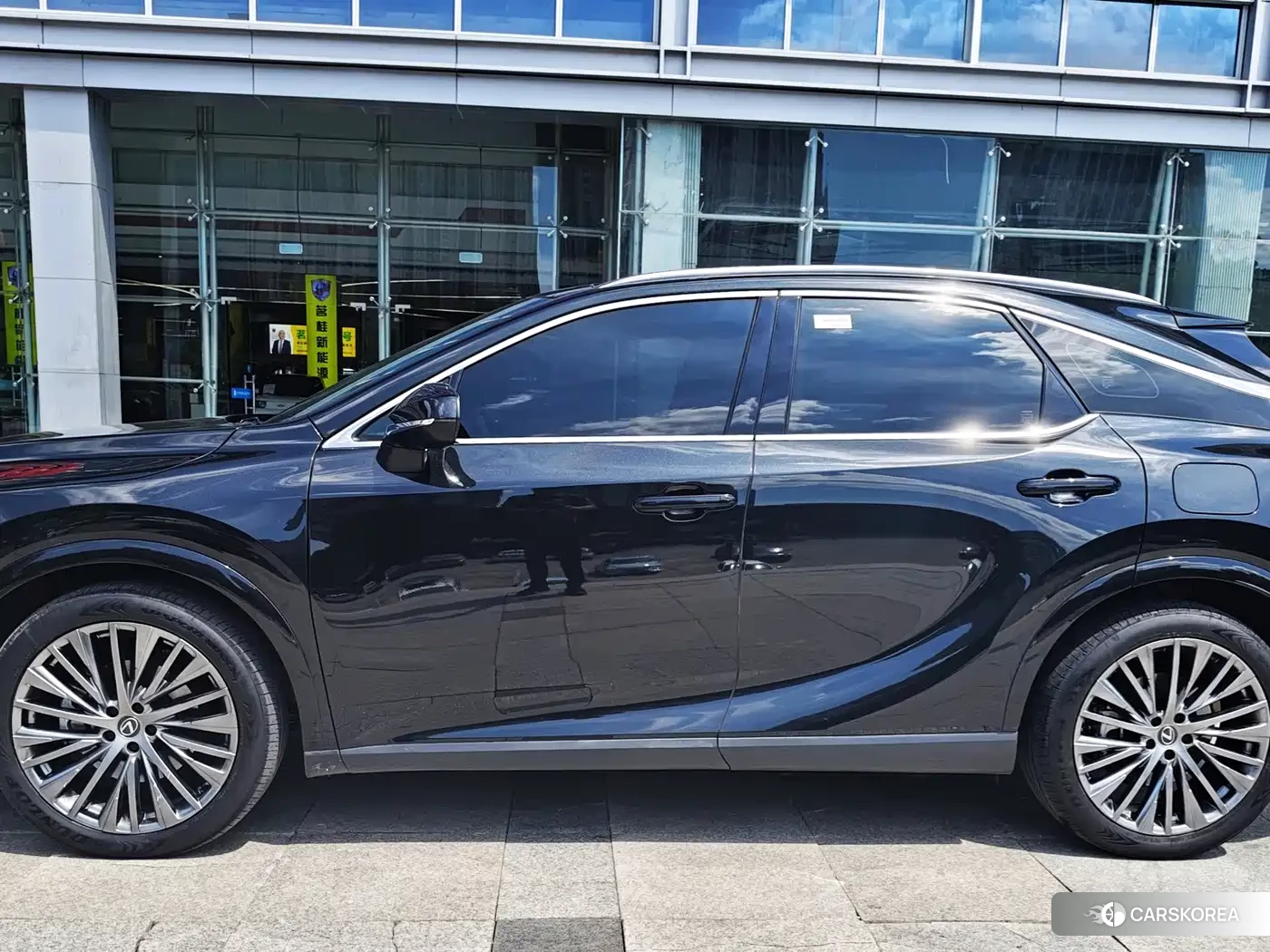 Lexus RX 2024 Черный из Китая, фото 2