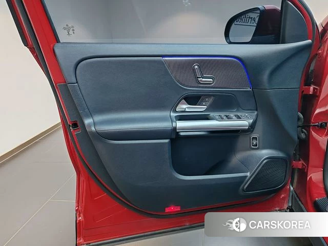 Mercedes-Benz GLA 2022 Красный из Китая, фото 2