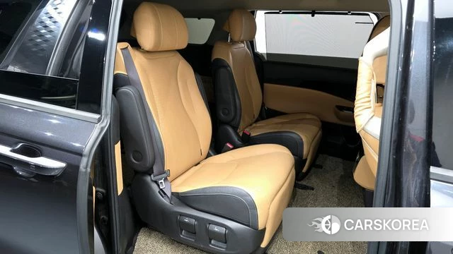 Kia Carnival 4th generation 2021 Серый из Кореи, фото 2