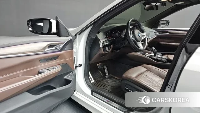 BMW 6 Series GT (G32) 2020 Белый из Кореи, фото 2