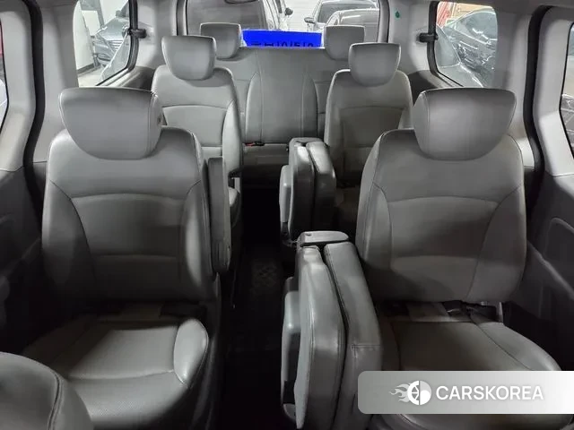 Hyundai The New Grand Starex 2019 Желтый из Кореи, фото 2