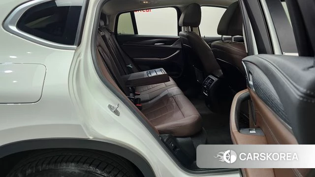 BMW X4 (G02) 2023 Белый из Кореи, фото 2