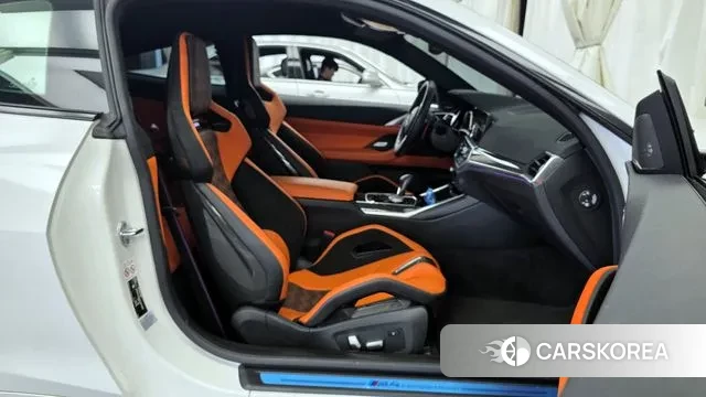 BMW M4 (G82) 2022 Белый из Кореи, фото 2