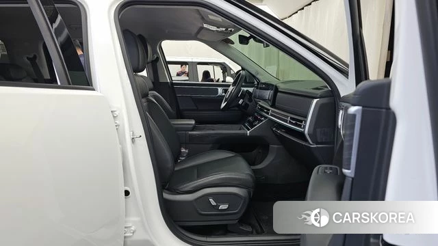 Hyundai Santa Fe (MX5) 2023 Белый из Кореи, фото 2