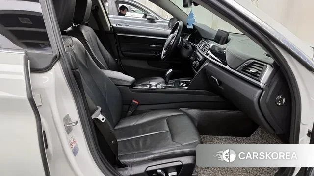 BMW 4 Series (F32) 2018 Белый из Кореи, фото 2