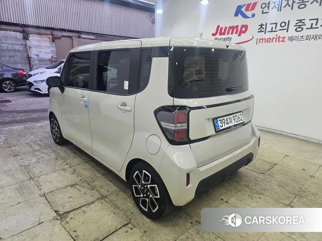 Kia The New Kia Ray 2023 Белый из Кореи, фото 2