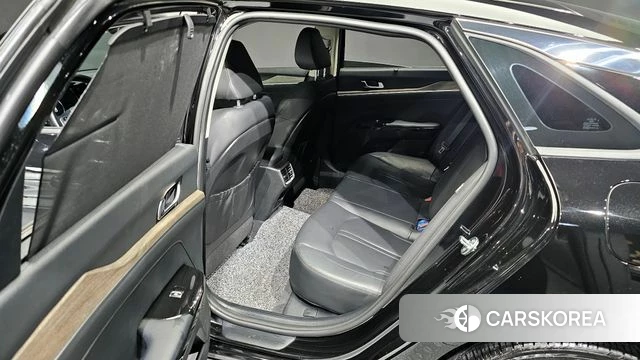 Kia K5 3rd generation 2023 Черный из Кореи, фото 2