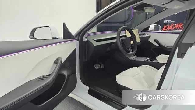 Tesla Model 3 2024 Белый из Кореи, фото 2