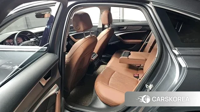 Audi A6 (C8) 2020 Серый из Кореи, фото 2