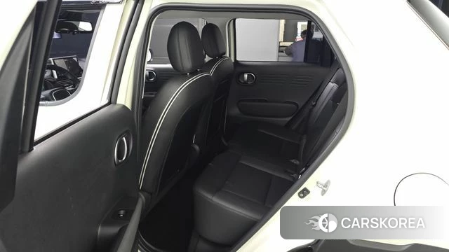 Hyundai Casper 2023 Белый из Кореи, фото 2