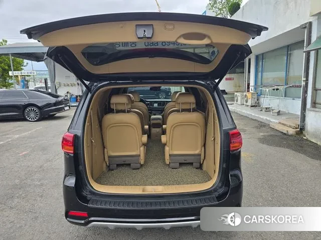Kia The New Carnival 2019 Черный из Кореи, фото 2