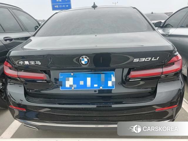 BMW 5 series 2023 Черный из Китая, фото 2