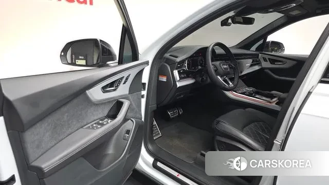 Audi Q7 (4M) 2025 Белый из Кореи, фото 2